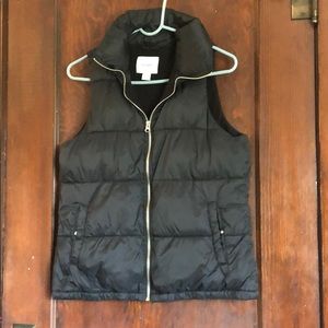 Black old navy sz S vest